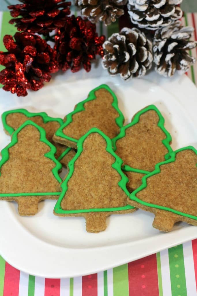 Holiday Dog Treats Recipe: Christmas Trees Hypoallergenic Dog Treats